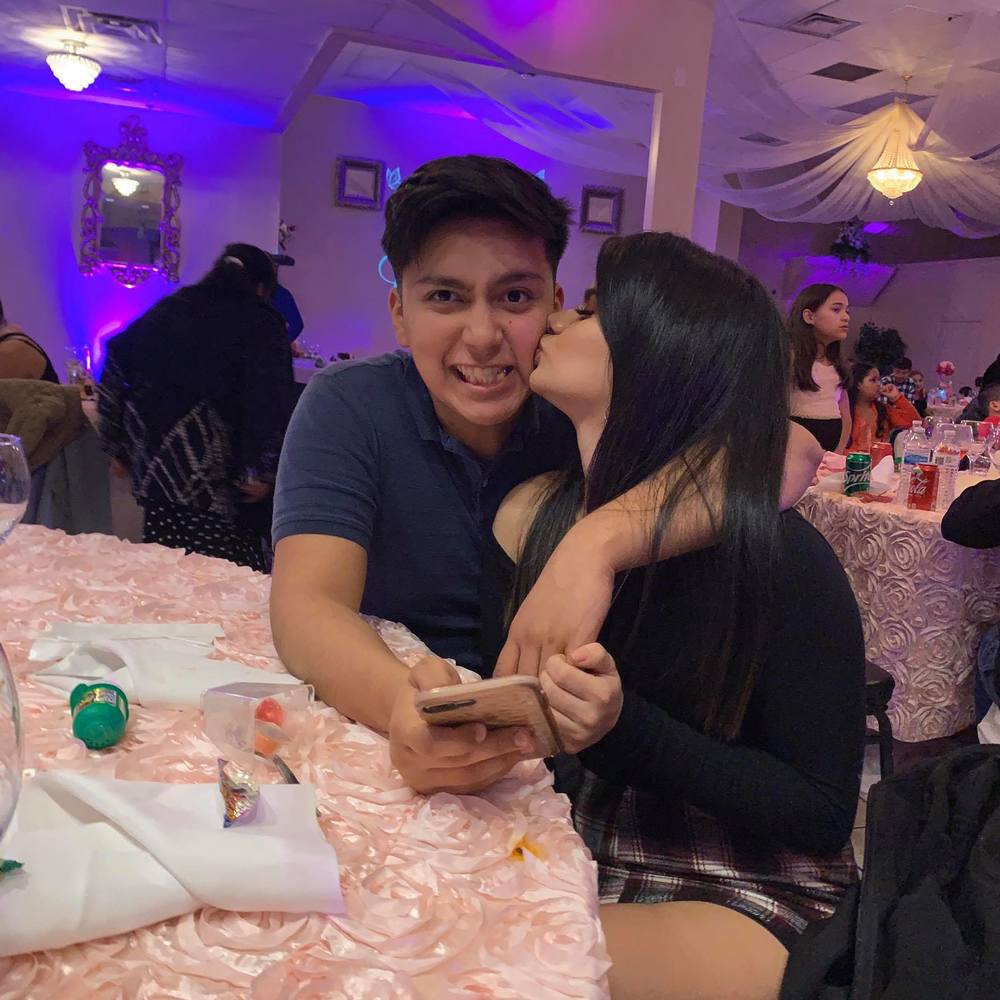 Meet your Posher, Mayra